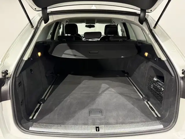 Audi A6 view 23