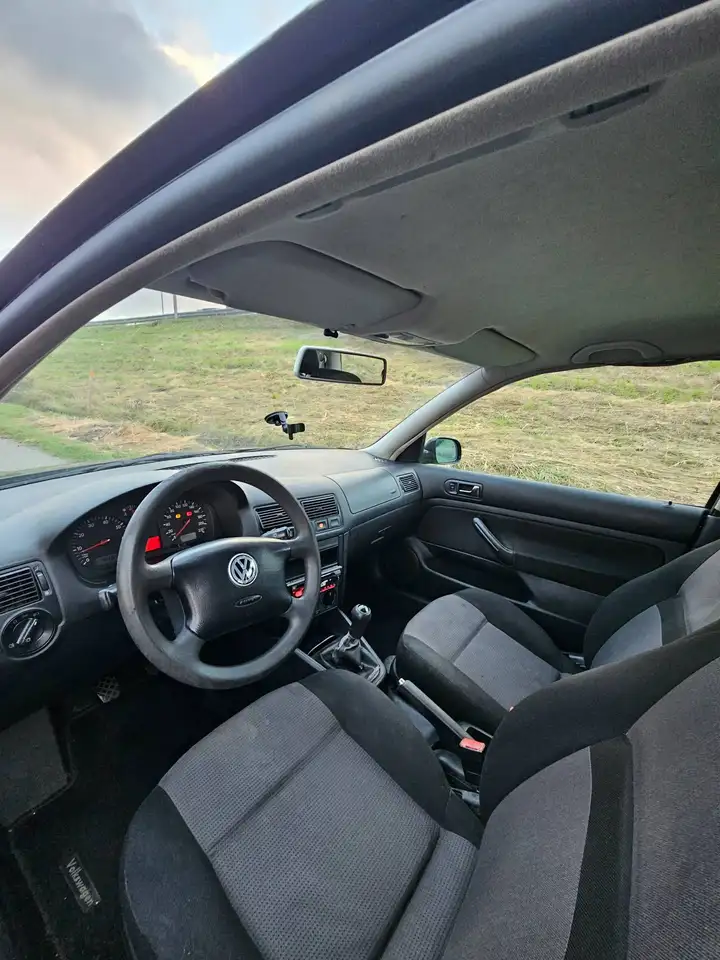 Volkswagen Golf 1.4-16V Master Edition, foto 8