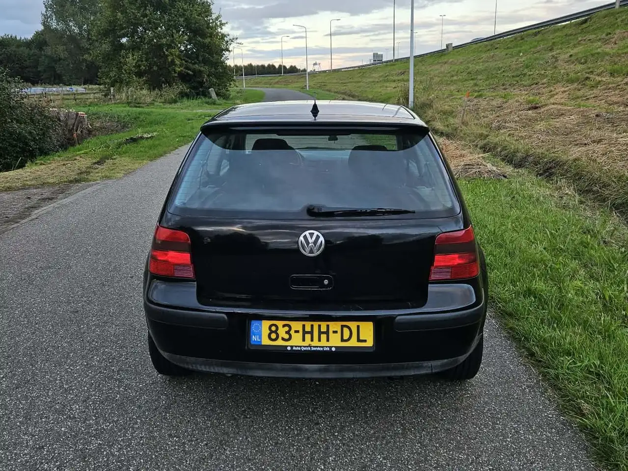Volkswagen Golf 1.4-16V Master Edition, foto 3