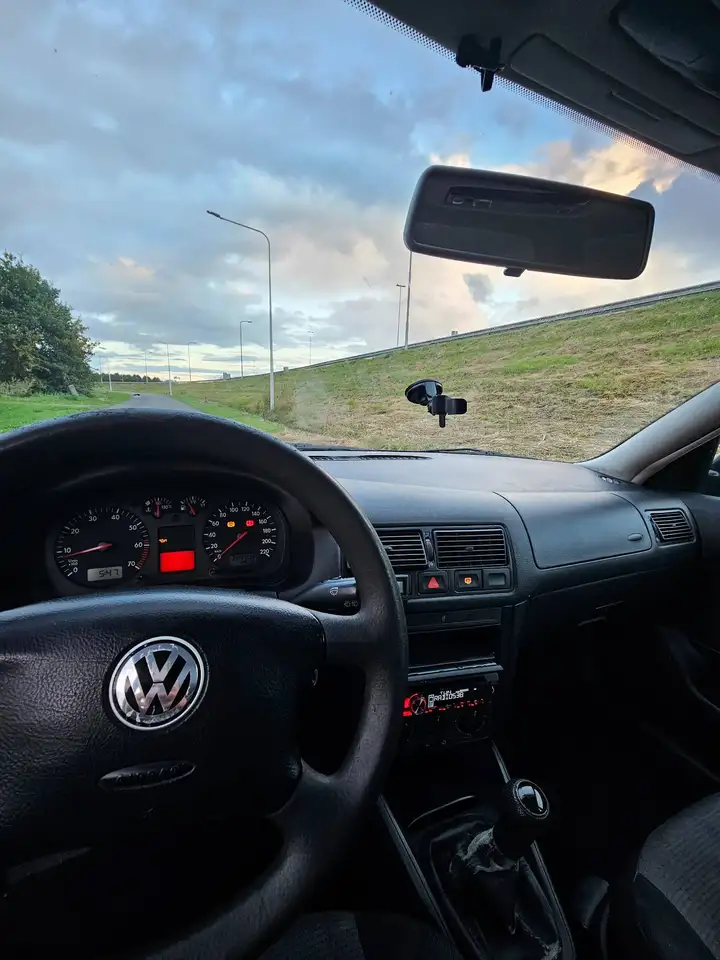 Volkswagen Golf 1.4-16V Master Edition, foto 11