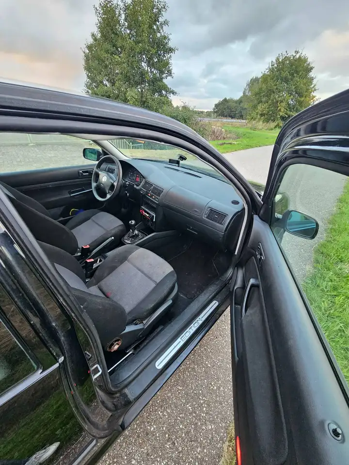 Volkswagen Golf 1.4-16V Master Edition, foto 6