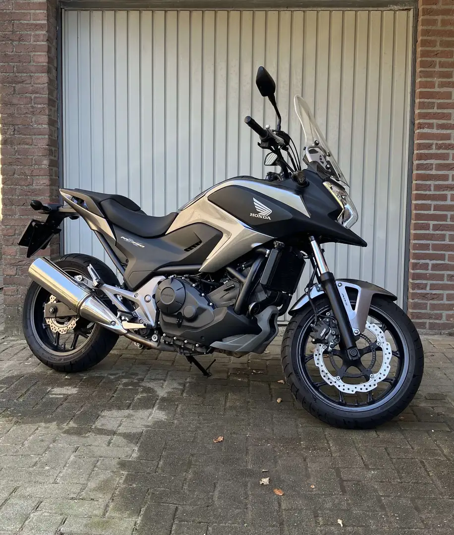 Honda NC 750 XA Grijs - 1