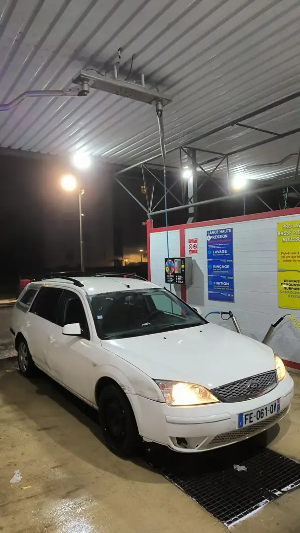 Ford Mondeo Clipper 1.8i - 125 X-Trend - 2