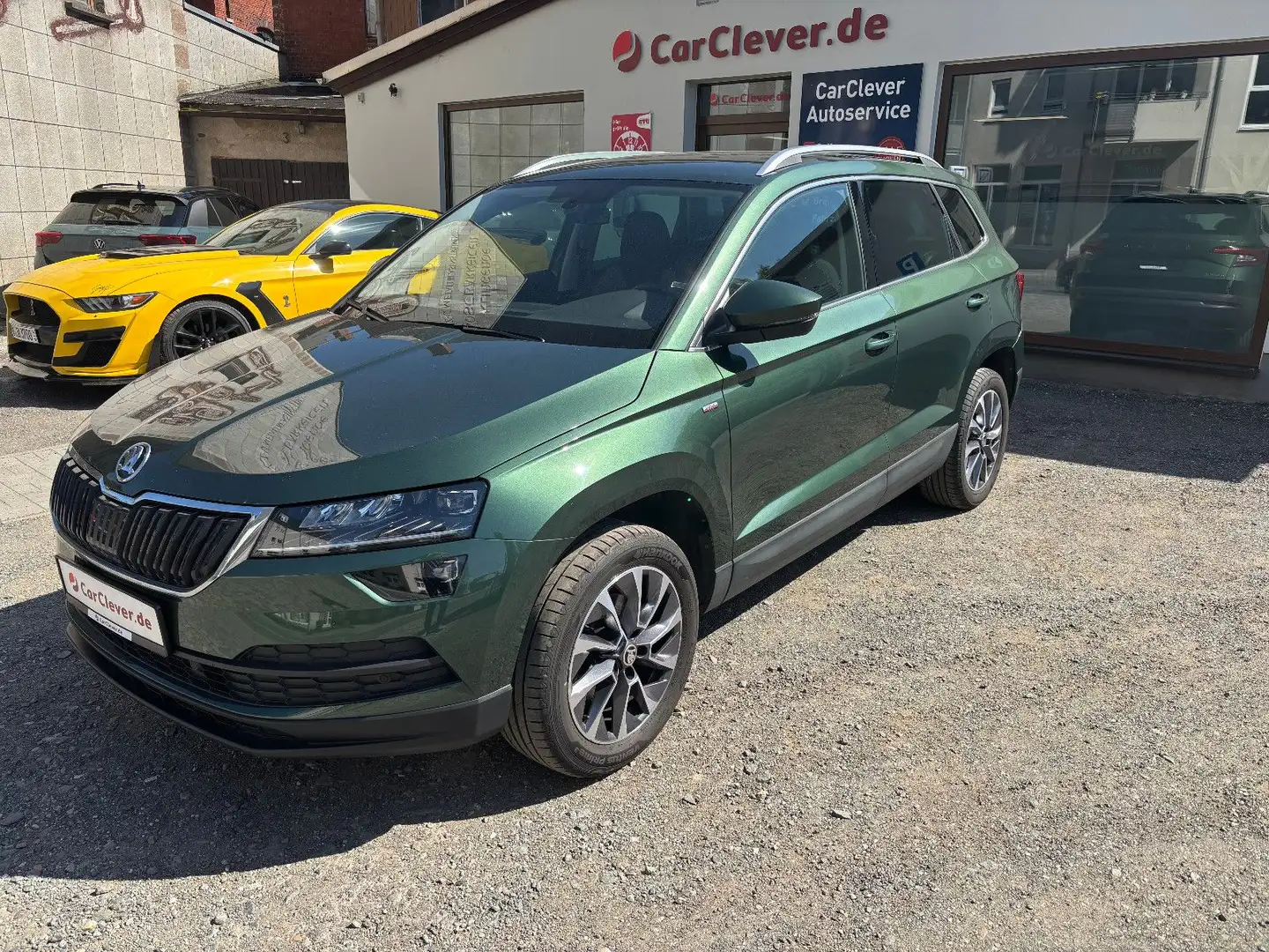 Skoda Karoq Drive 125 Grün - 1