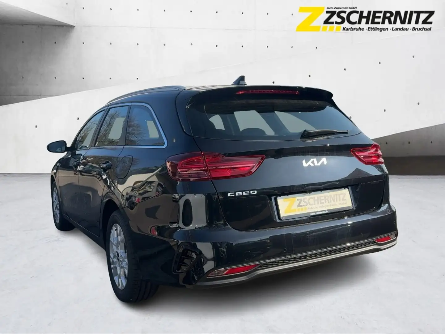 Kia Ceed SW / cee'd SW CEED SW 1.5T 140 VISION *KAMERA*NAVI*SHZ*PDC*ALU Schwarz - 2