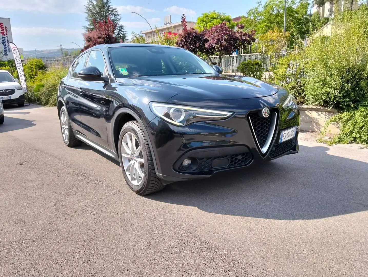 Alfa Romeo Stelvio 2.2 t Executive Q4 210cv auto Czarny - 1