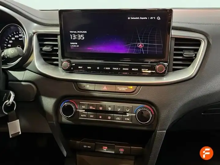 Kia XCeed 2025, foto 12