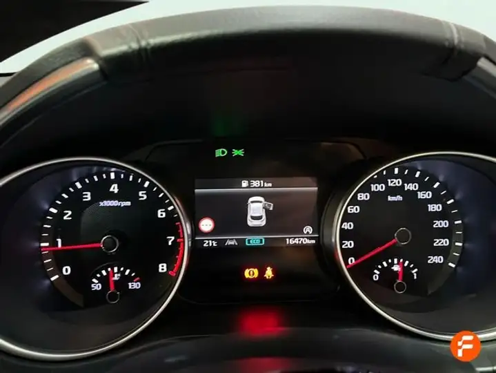 Kia XCeed 2025, foto 13