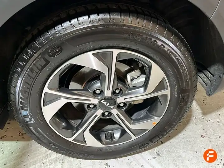 Kia XCeed 2025, foto 23