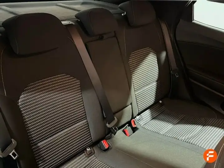 Kia XCeed 2025, foto 19