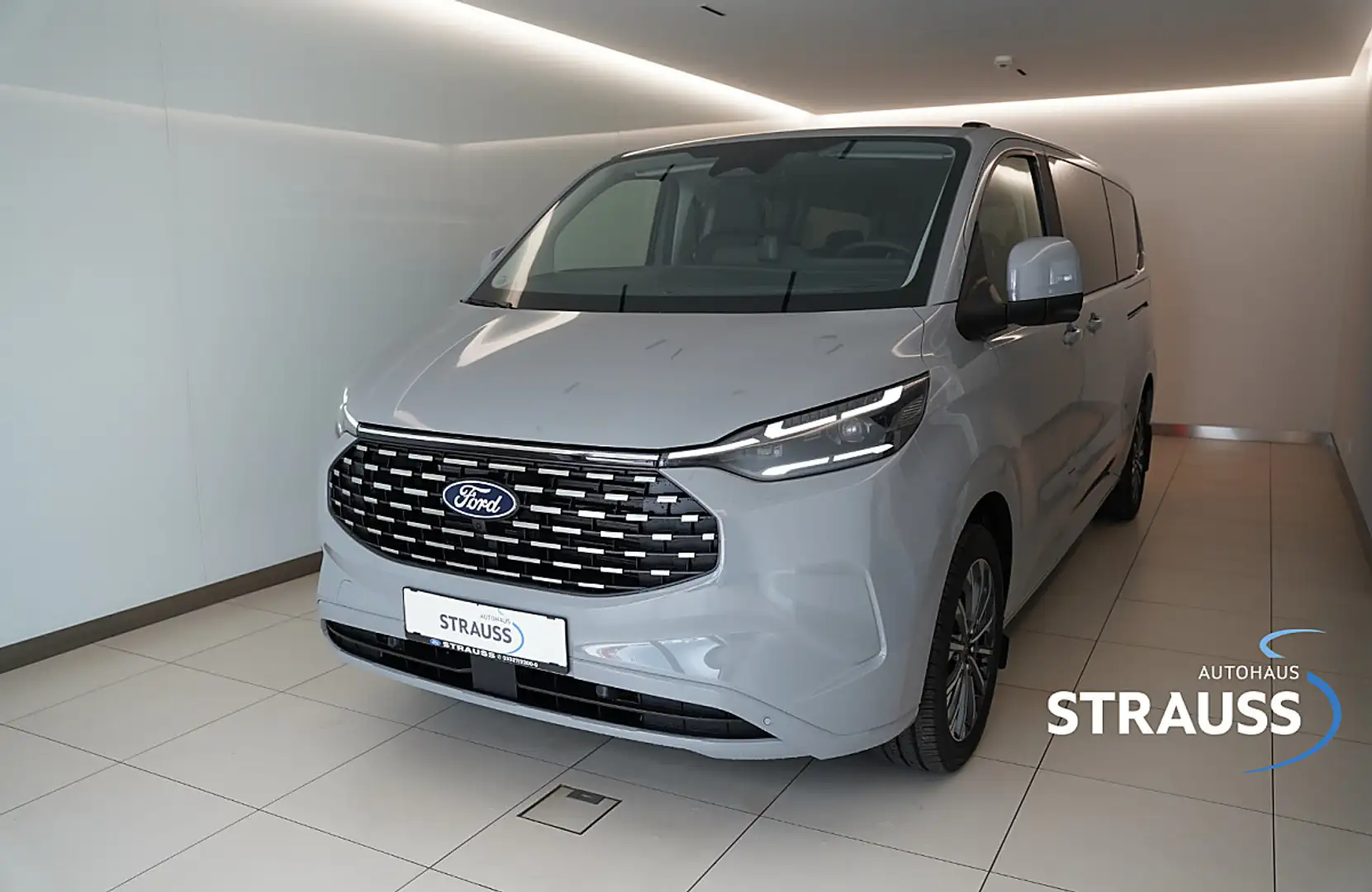 Ford Tourneo Custom TOURNEO CUSTOM TITANIUM 340L2 2.5 PHEV 233PS AUT Grau - 1