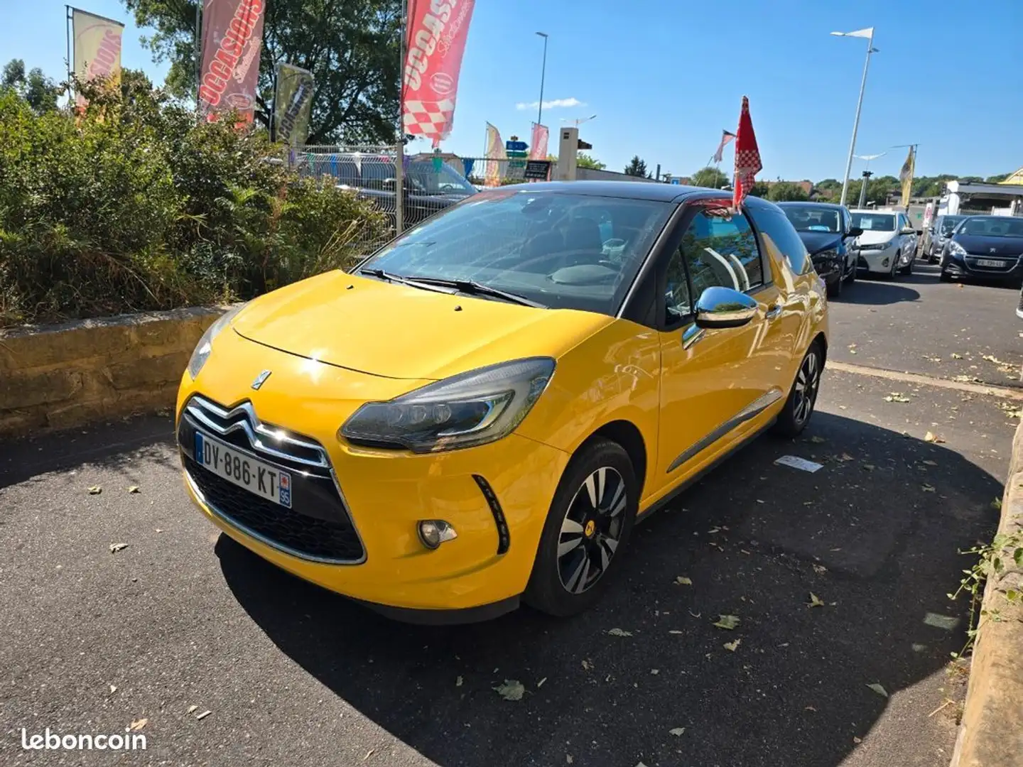 DS Automobiles DS 3 Citroen ds3 1.2l vti 82ch Boite Auto GARANTIE Jaune - 1