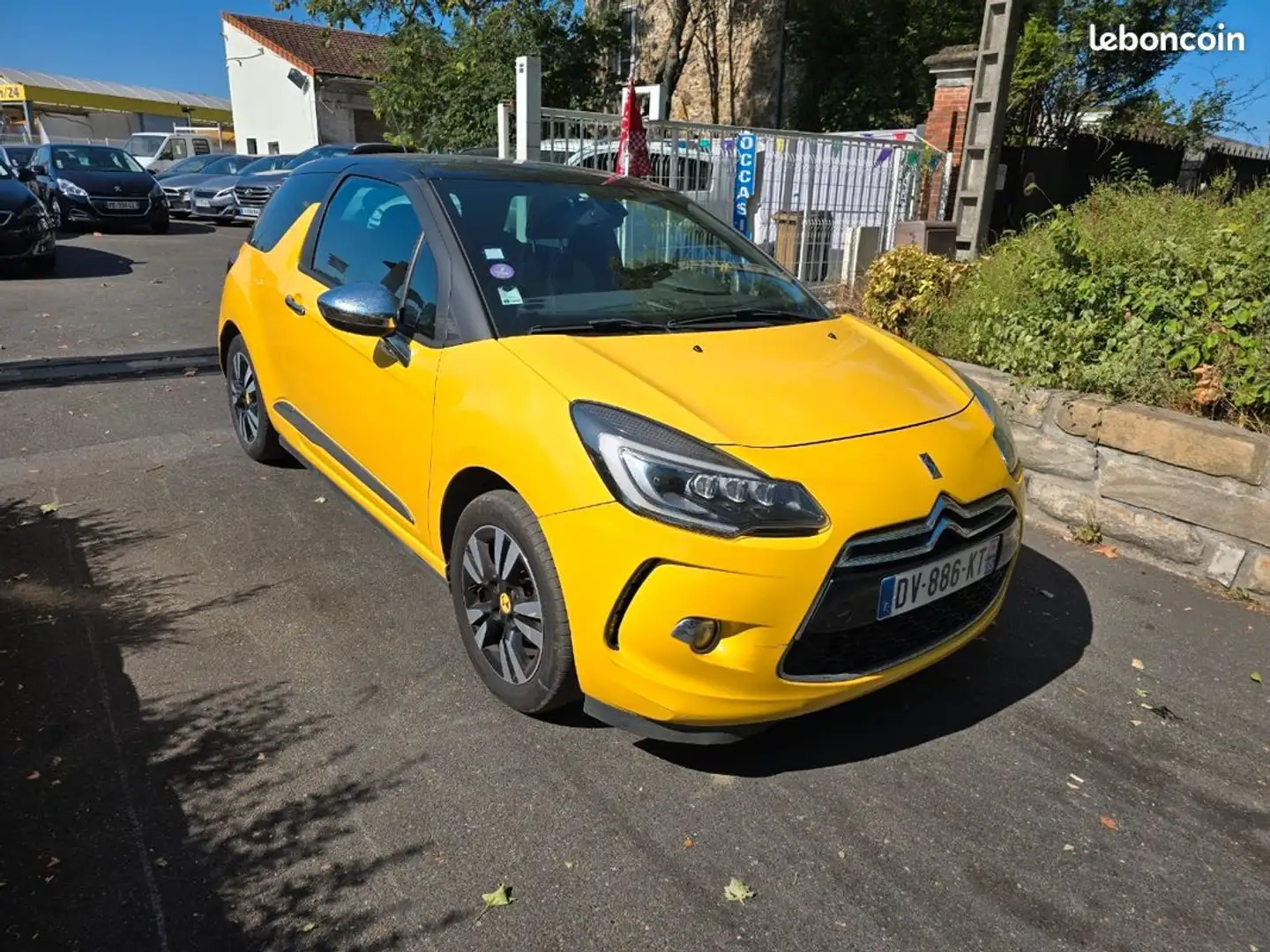 DS Automobiles DS 3 Citroen ds3 1.2l vti 82ch Boite Auto GARANTIE Jaune - 2