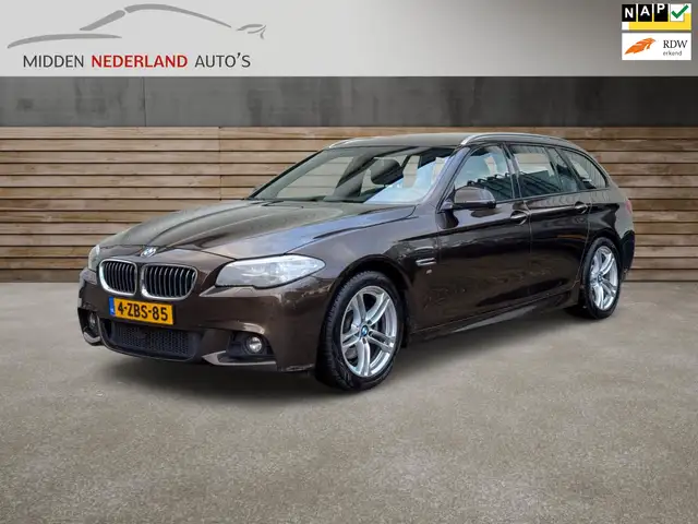 BMW 520 5-serie Touring 520i Executive * M-PAKKET * LEER *