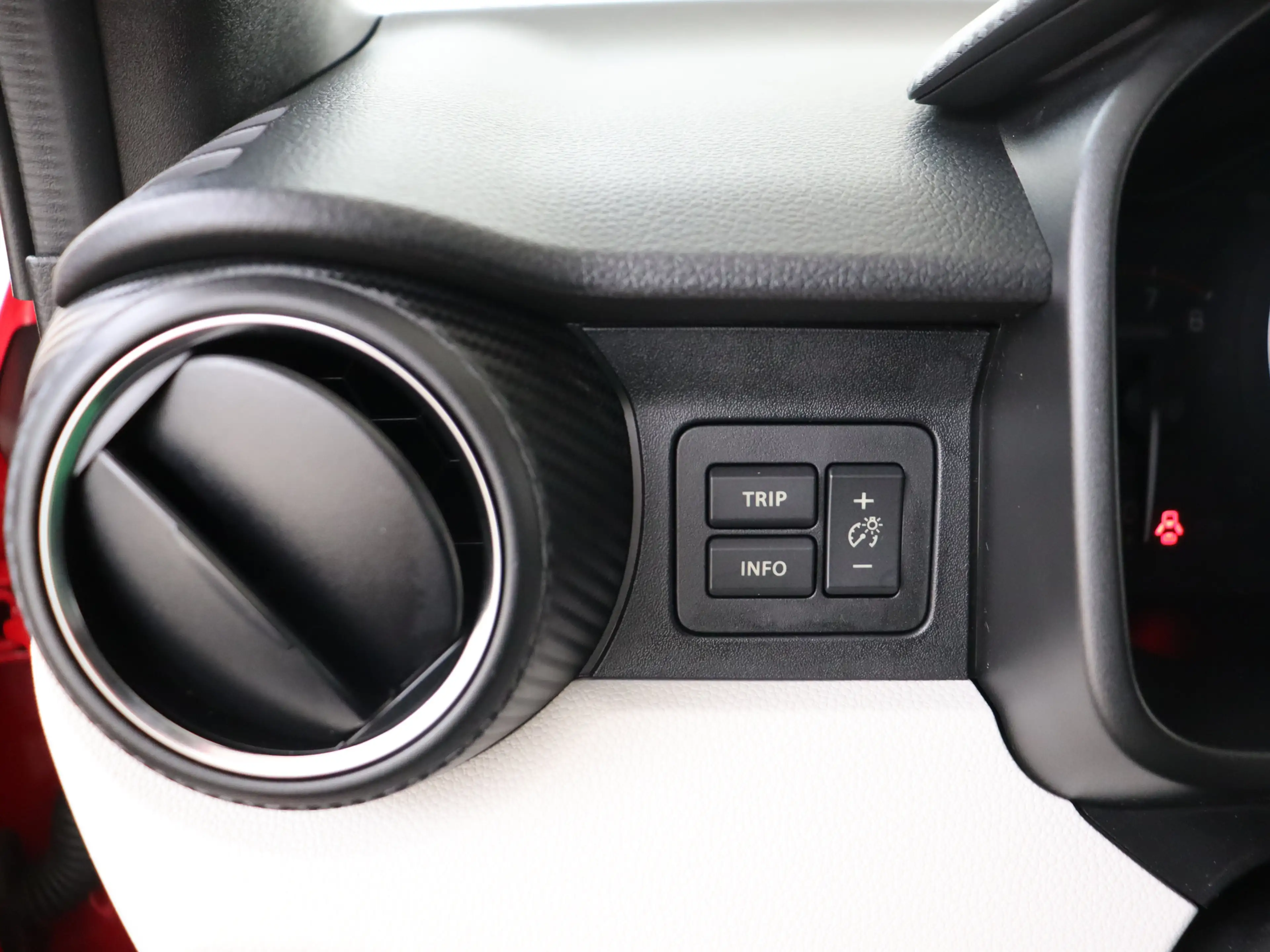 Suzuki Ignis 1.2 Select — photo 11