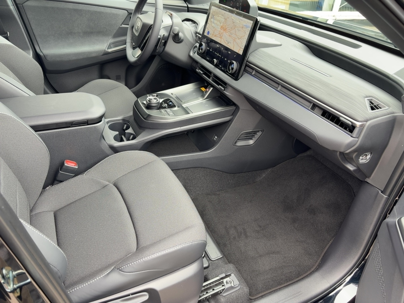 Toyota C-HR Toyota + 5-Türer Teamplayer Elektromotor / 77 kW — photo 10