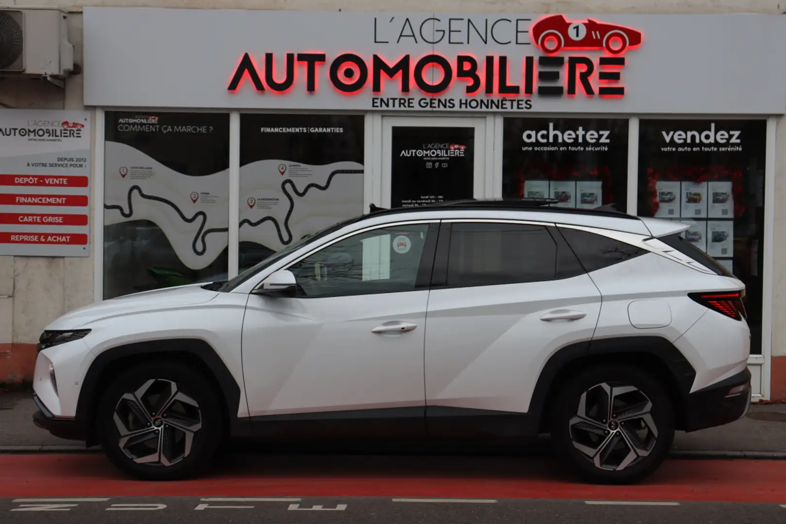 Hyundai TUCSON 1.6 TGDi 230 Hybrid Executive BVA (Toit ouvrant, A Wit - 2