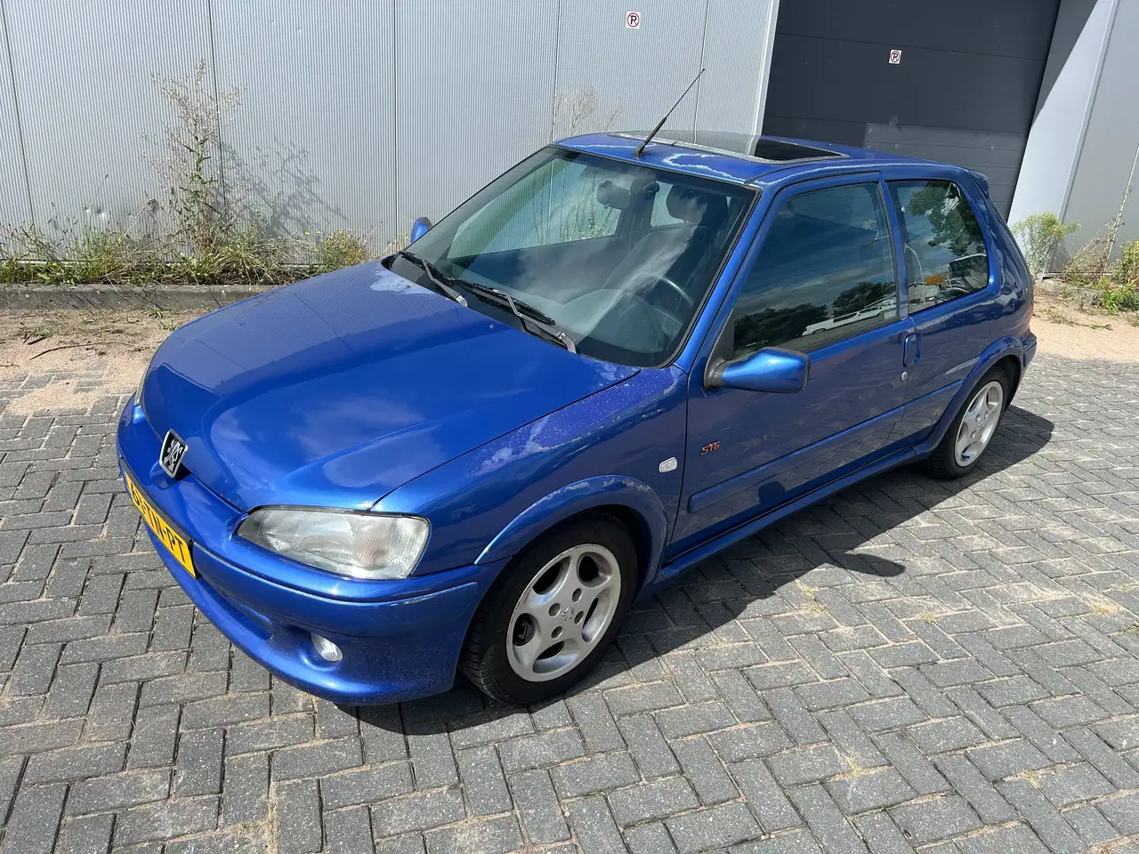 Peugeot 106 1.6 16V S16/GTI, foto 2