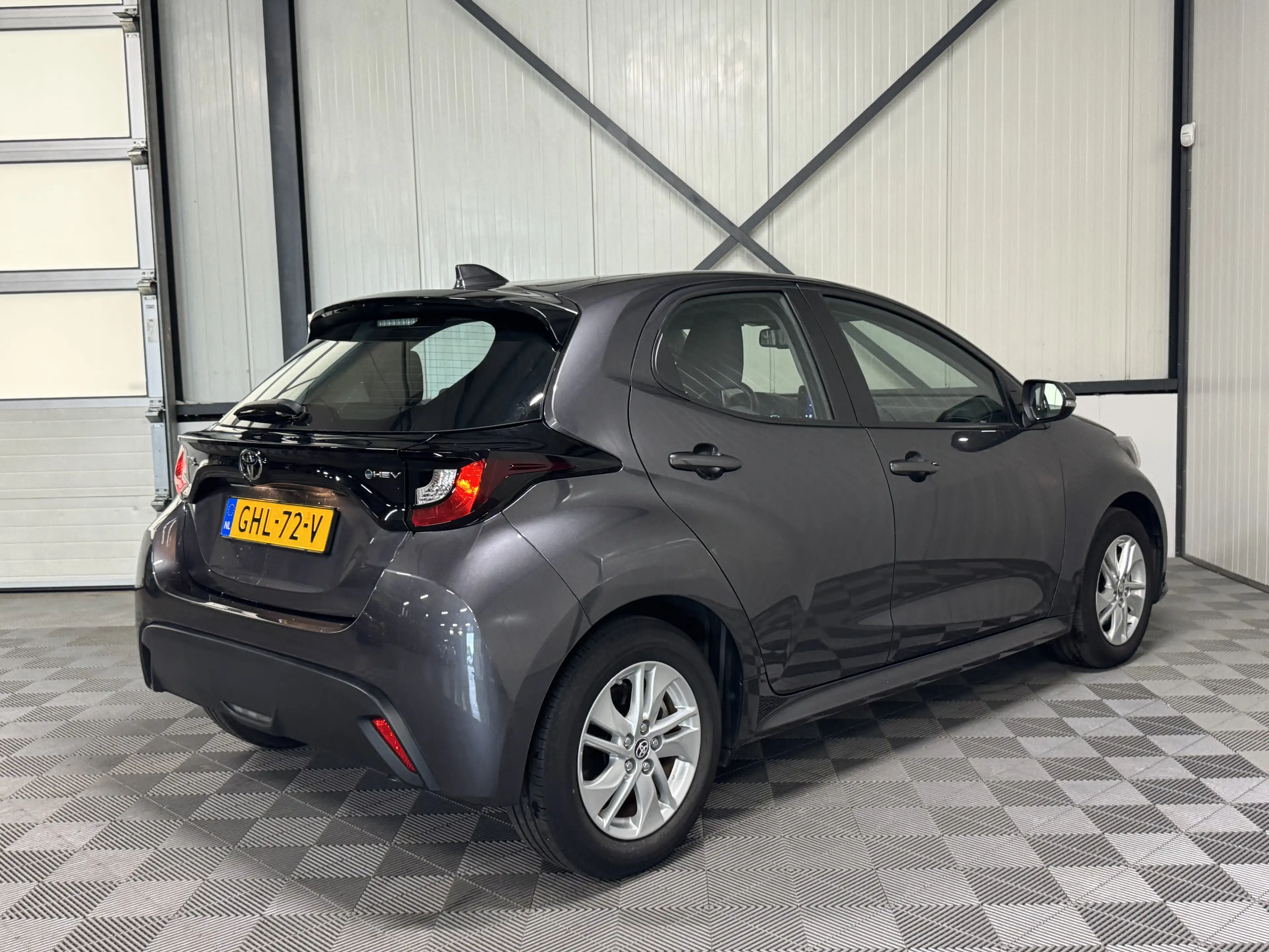 Toyota Yaris 1.5 Hybrid 115 | Active 5-Drs | Airco-Ecc | Carpla — photo 2