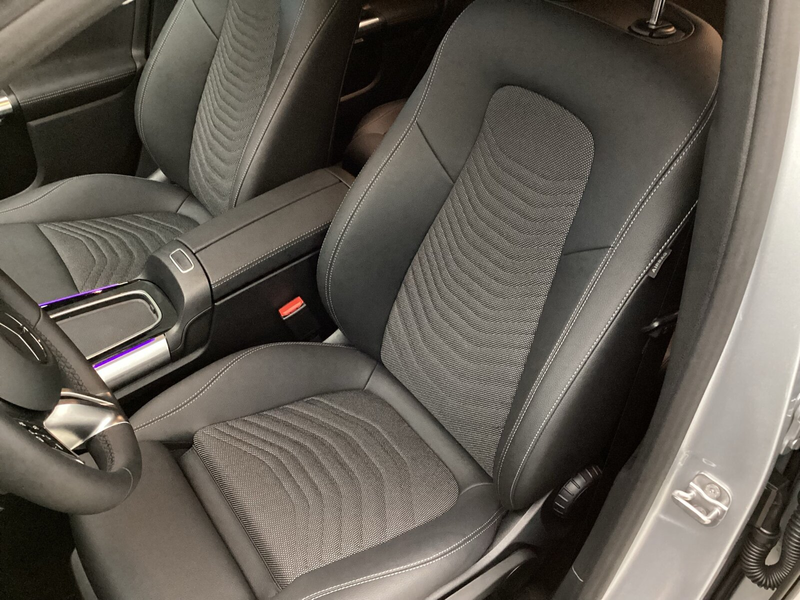 Mercedes-Benz GLA 180 GLA 180 Prog Adv Plus Multibeam Distr Spur Night — photo 10