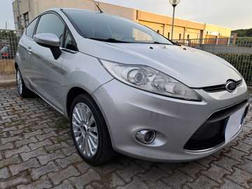 Fiesta 3p 1.2 16v Titanium 82cv