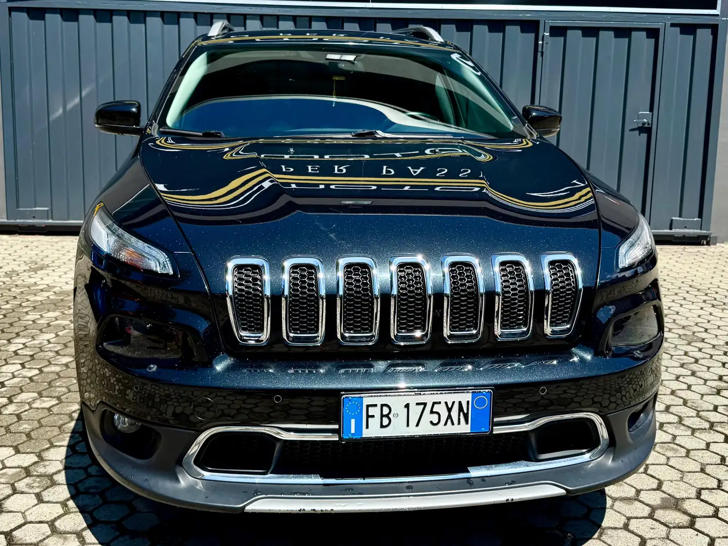Jeep Cherokee Cherokee 2.0 mjt II Limited 4wd active drive E6 Zwart - 1