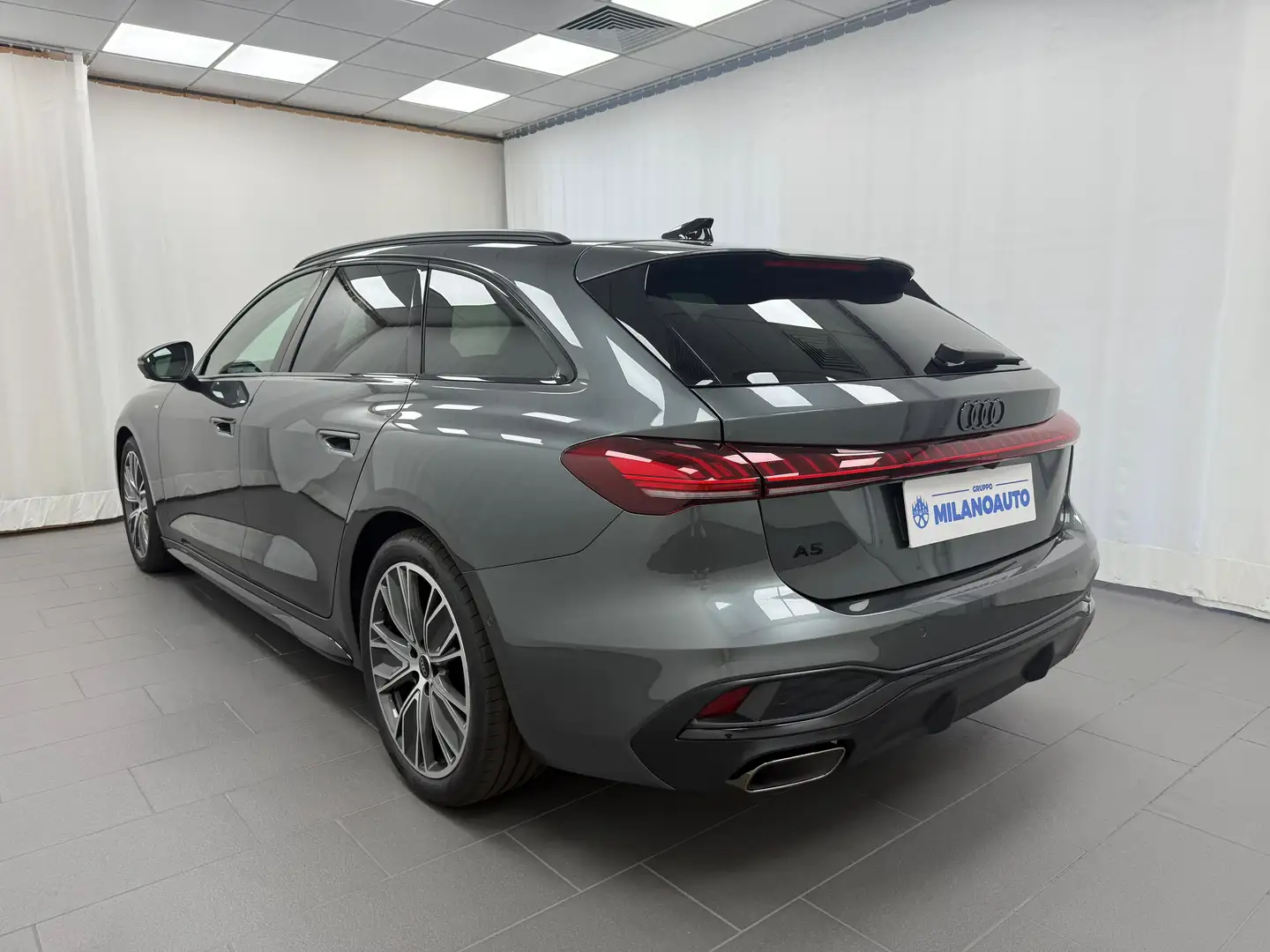 Audi A5 AVANT S-LINE TFSI S-TRONIC 204CV MY25 ONLY PROMO Grigio - 2