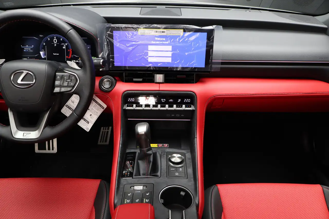 Lexus IS снимка Lexus IS