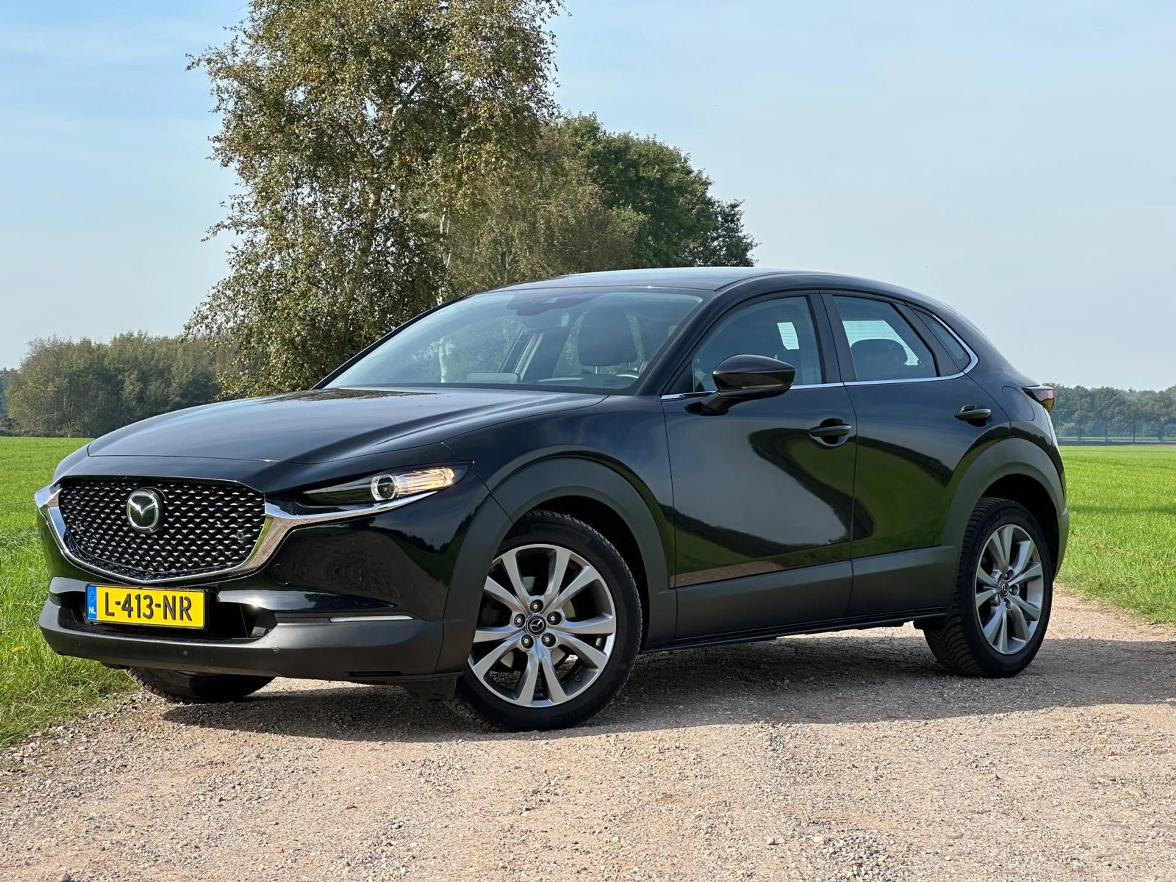 Mazda CX-30 2.0 e-SkyActiv-X M Hybrid Comfort — photo 2