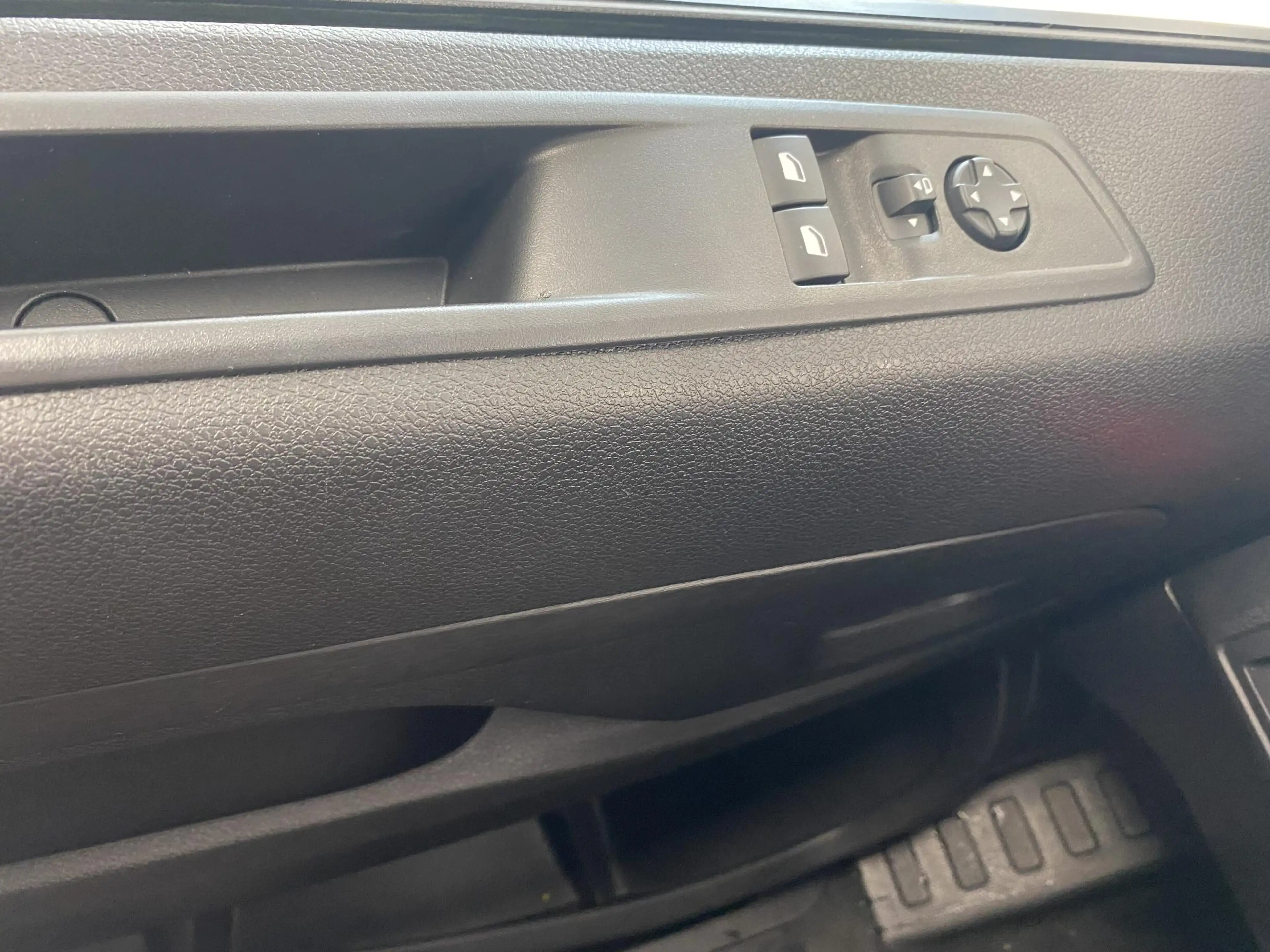 Peugeot e-Expert EV L2 75 kWh | Navigatie | dodehoek detectie | cru — photo 9
