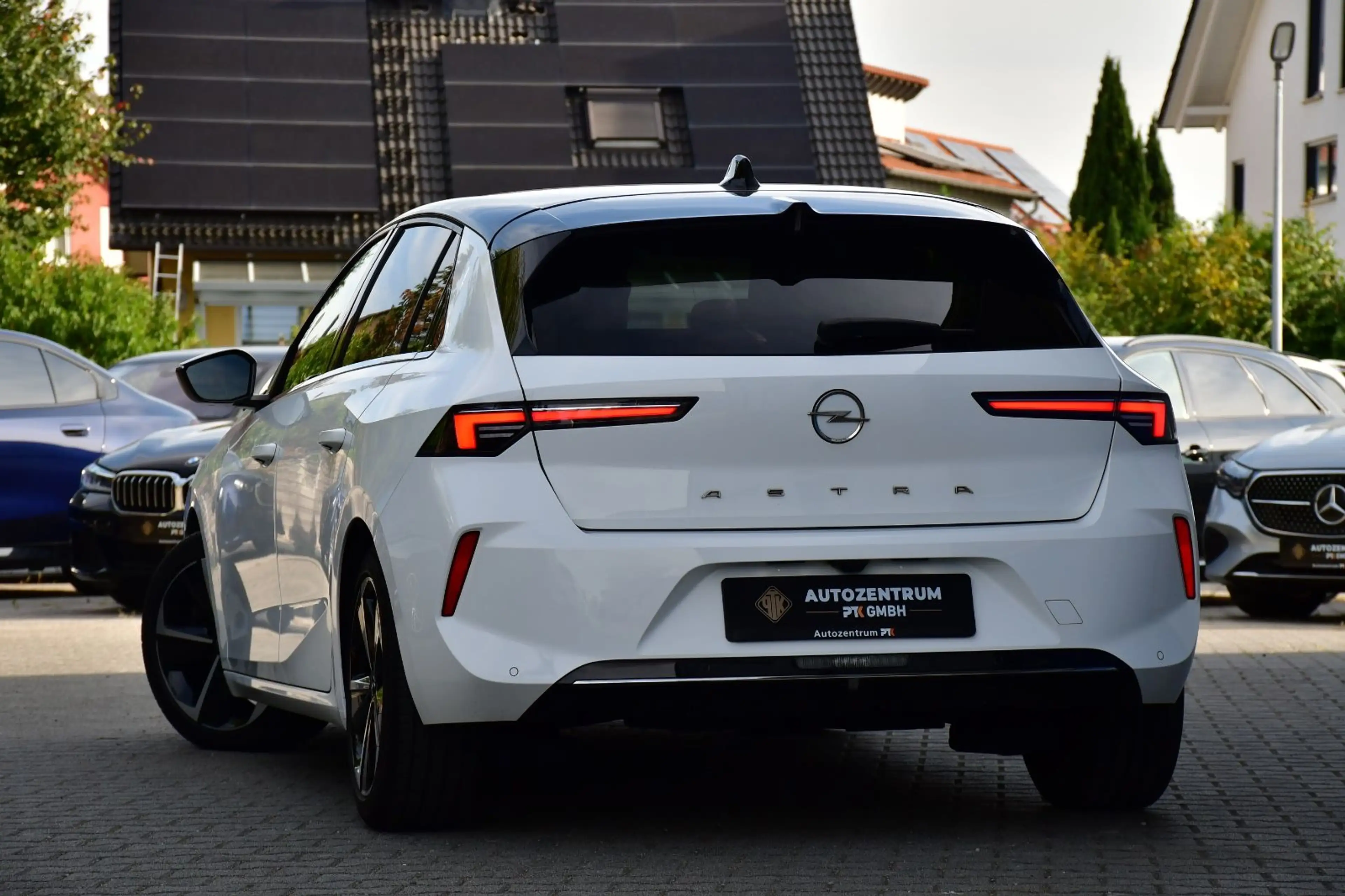 Opel Astra L 1.5  Lim. 5-trg. Elegance IntelliDrive — photo 5