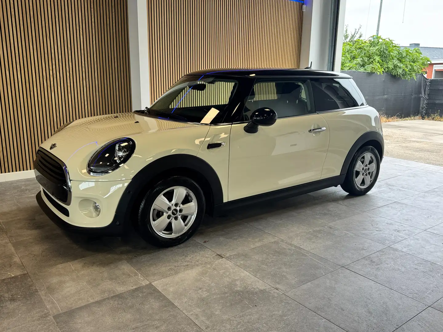 MINI Cooper Mini Cooper Blanc - 1