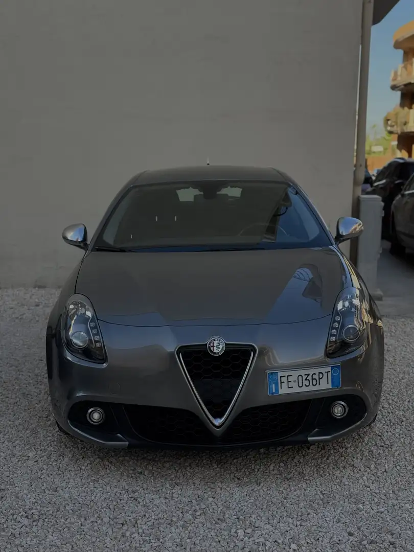 Alfa Romeo Giulietta 1.6 jtdm Super 120cv - 2
