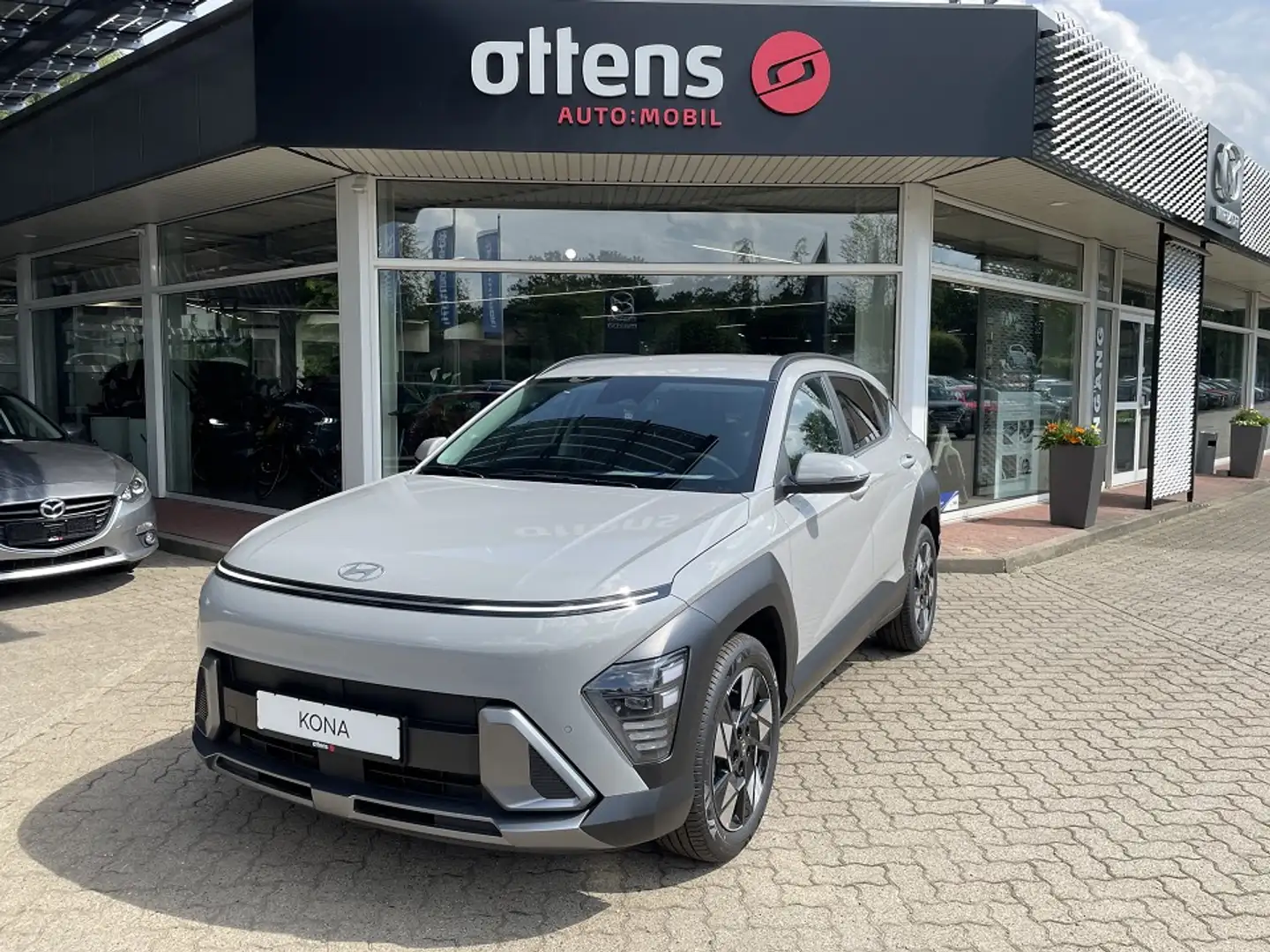 Hyundai KONA 1,6 Hybrid TREND, Licht-Paket Grau - 1