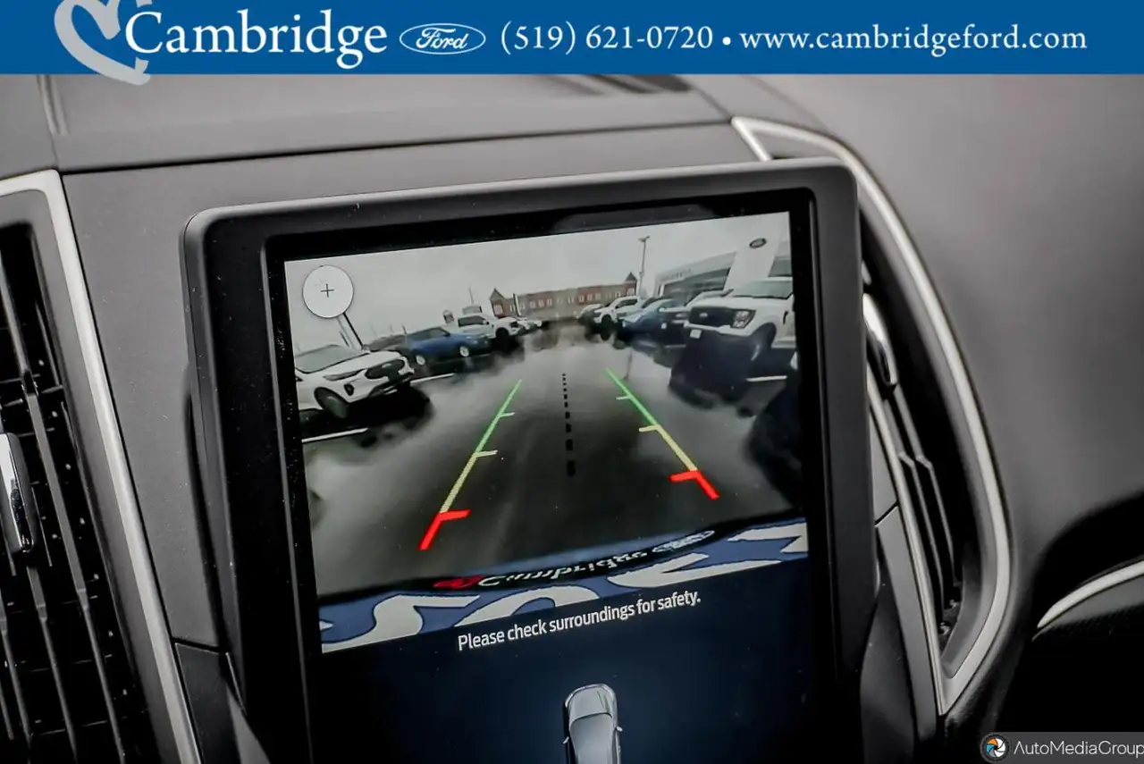 Ford Edge снимка Ford Edge