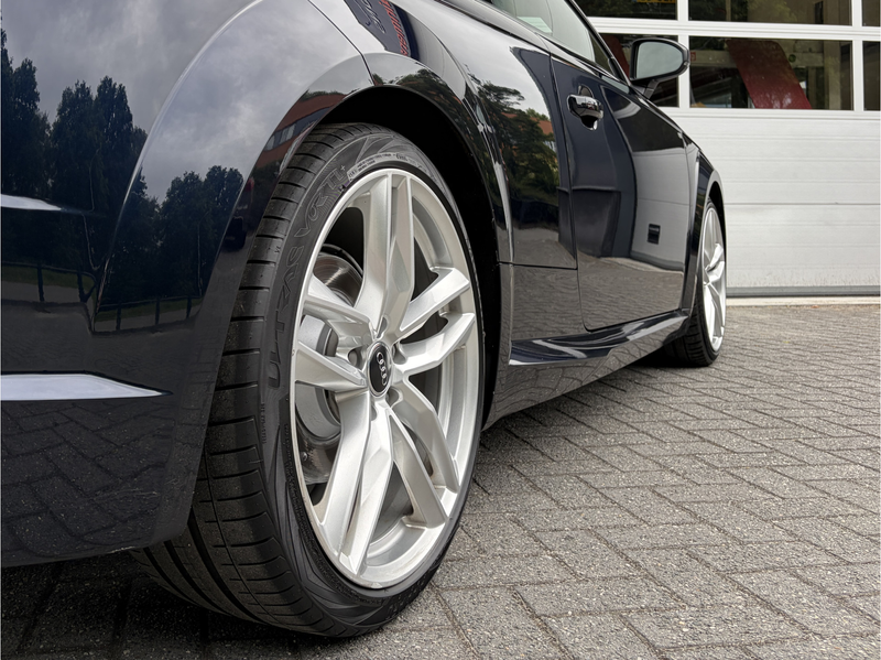 Audi TT 2.0 TFSI quattro Pro Line + — photo 7