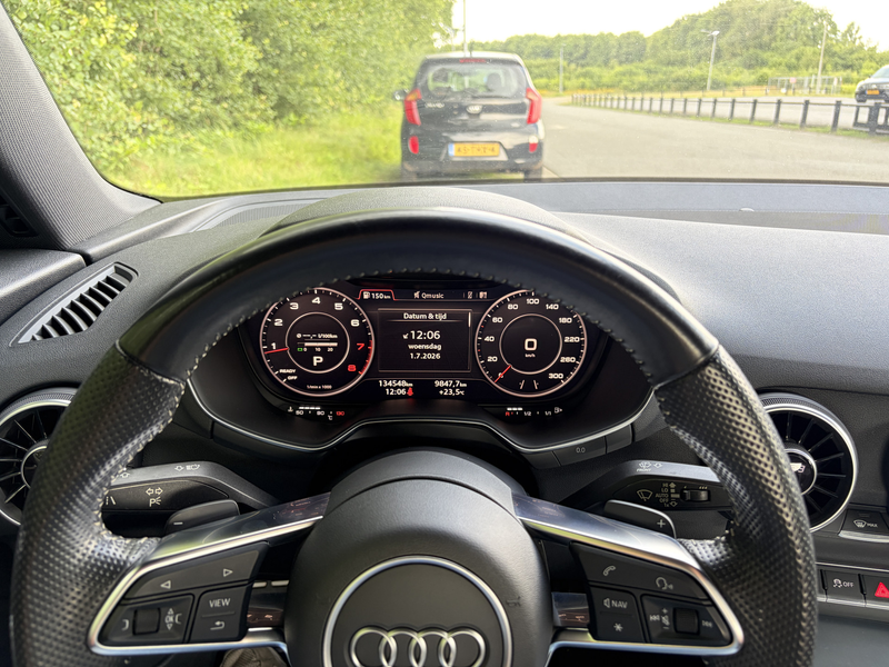 Audi TT 2.0 TFSI quattro Pro Line + — photo 15