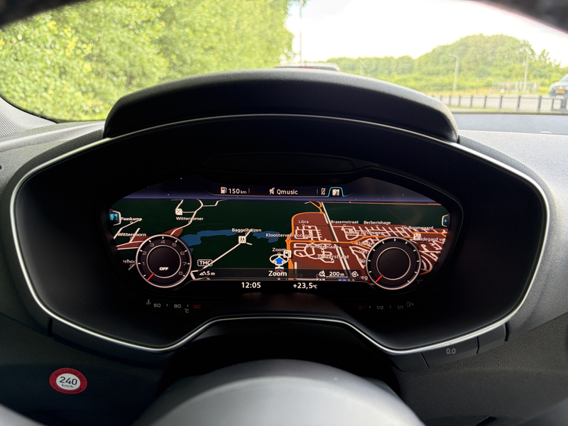 Audi TT 2.0 TFSI quattro Pro Line + — photo 16