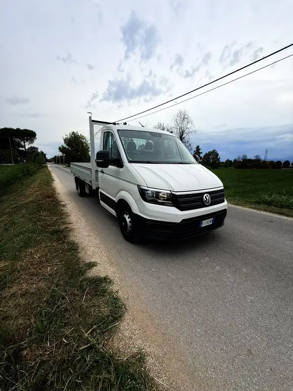 Volkswagen Crafter 2019 из Европы — купить под ключ