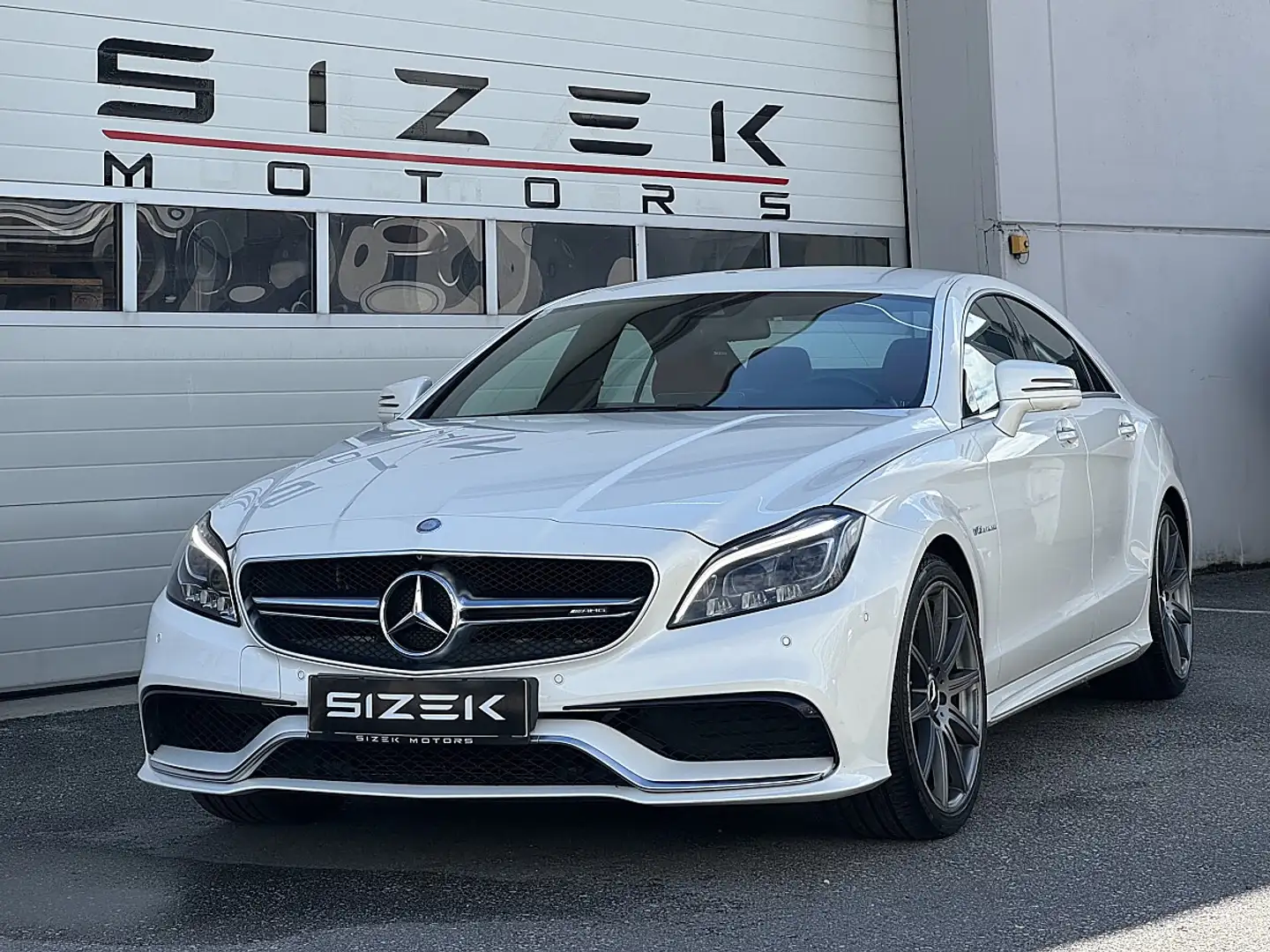 Mercedes-Benz CLS 63 AMG 4MATIC Aut. |V8-BiTURBO|MANUFAKTUR| 360* Weiß - 1