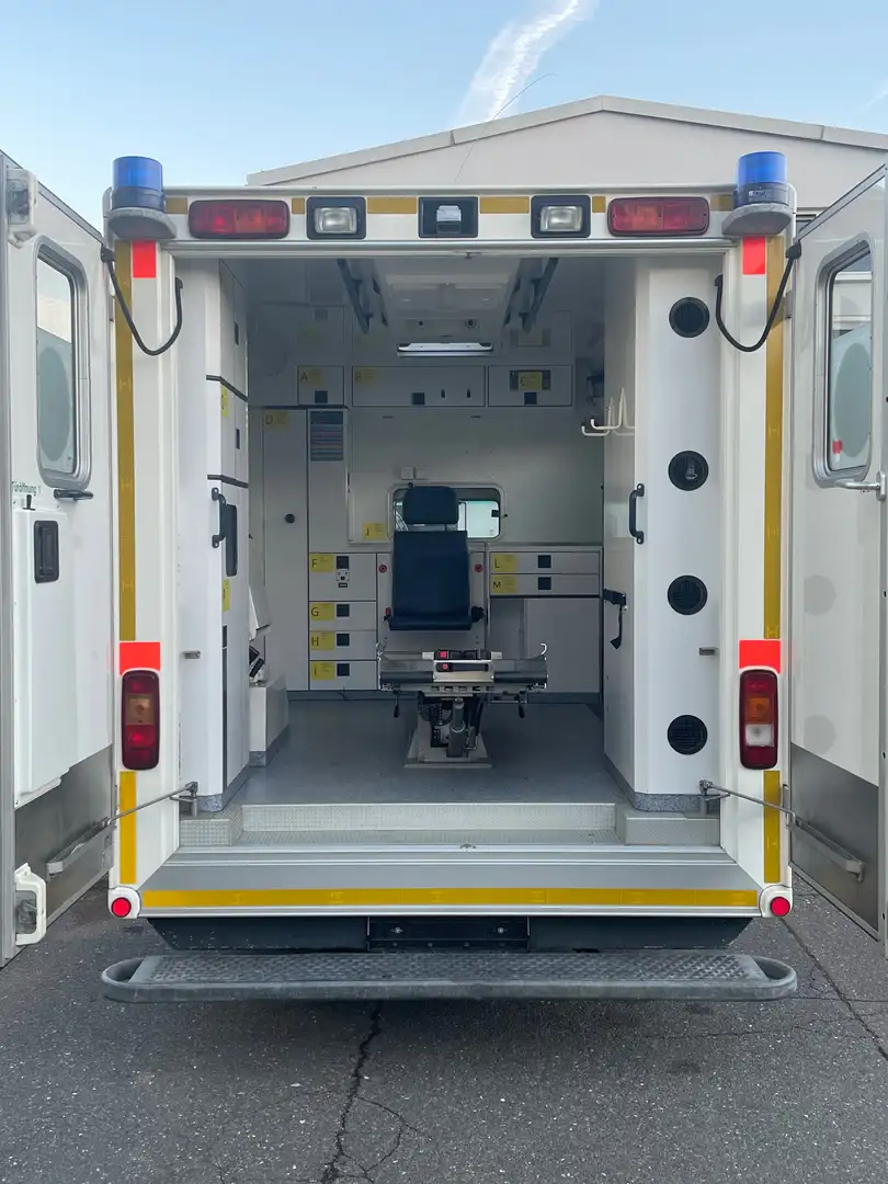 Mercedes-Benz Sprinter 413 CDI Weiß - 2