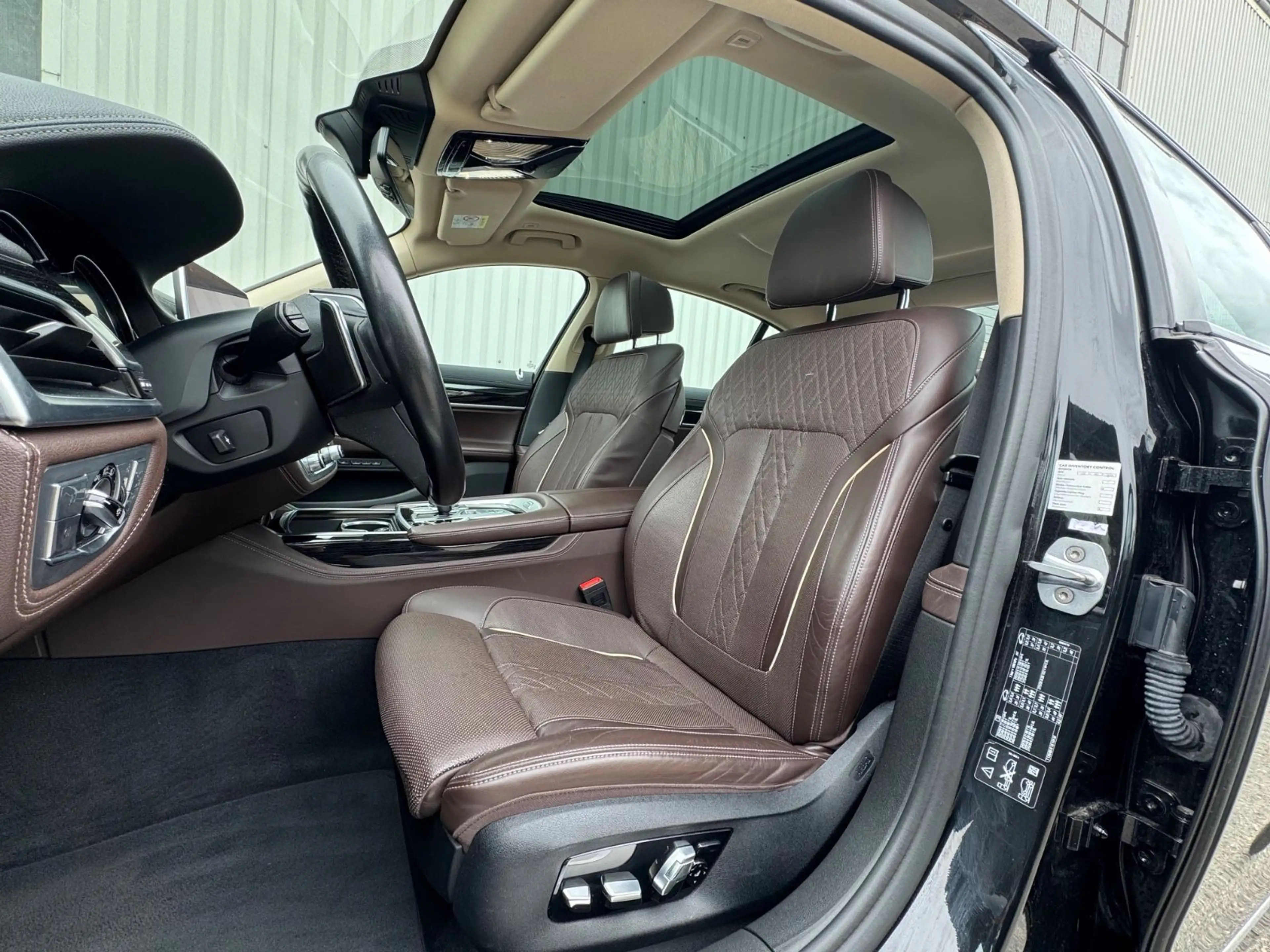 BMW 740 d xDrive*HUD*Soft Close*Massage*360 Kamera* — photo 6