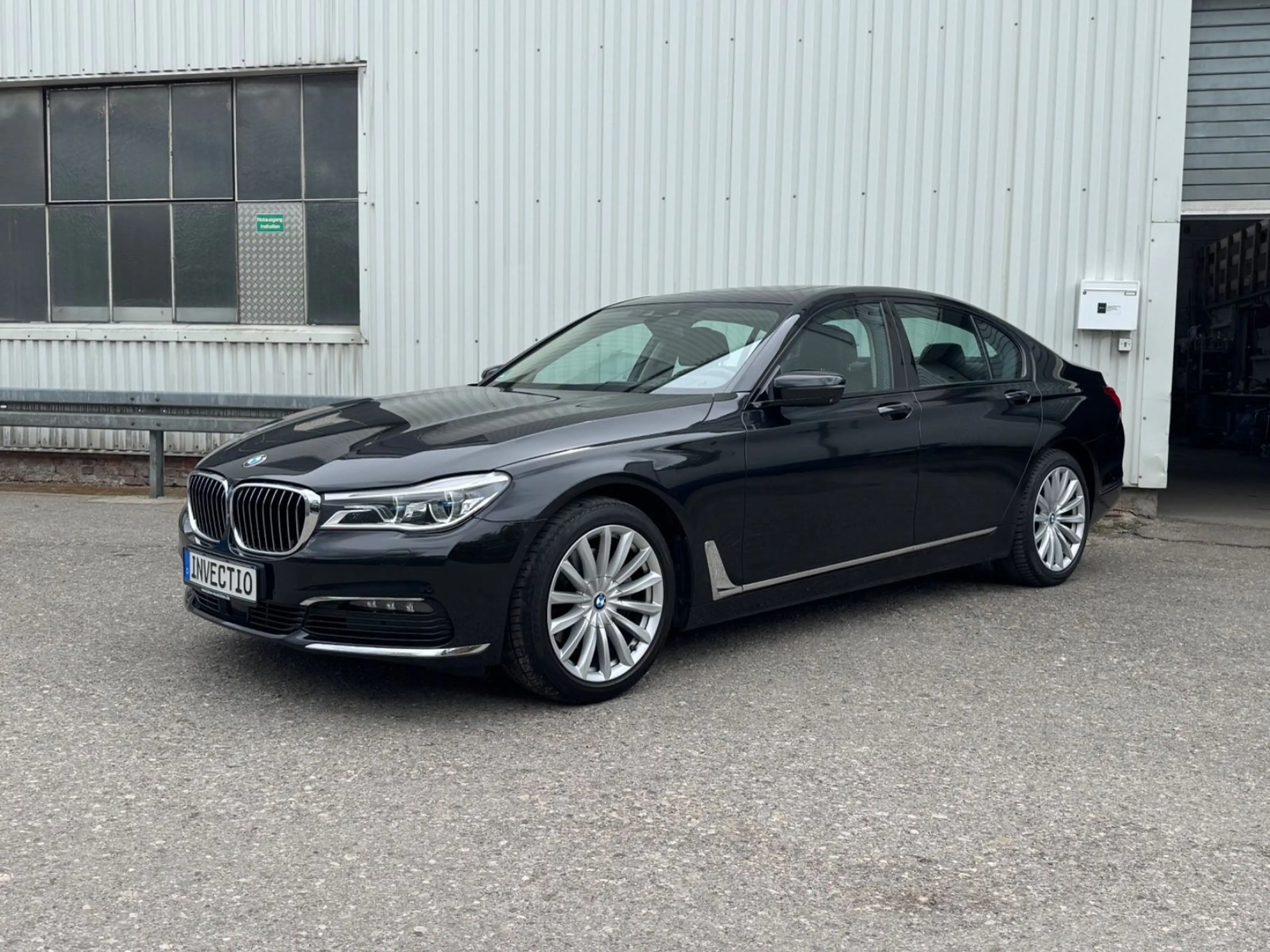 BMW 740 d xDrive*HUD*Soft Close*Massage*360 Kamera*