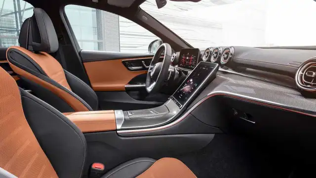 Mercedes-Benz C 400 C 400 e hybrid EQ 4Matic AMG Line Premium