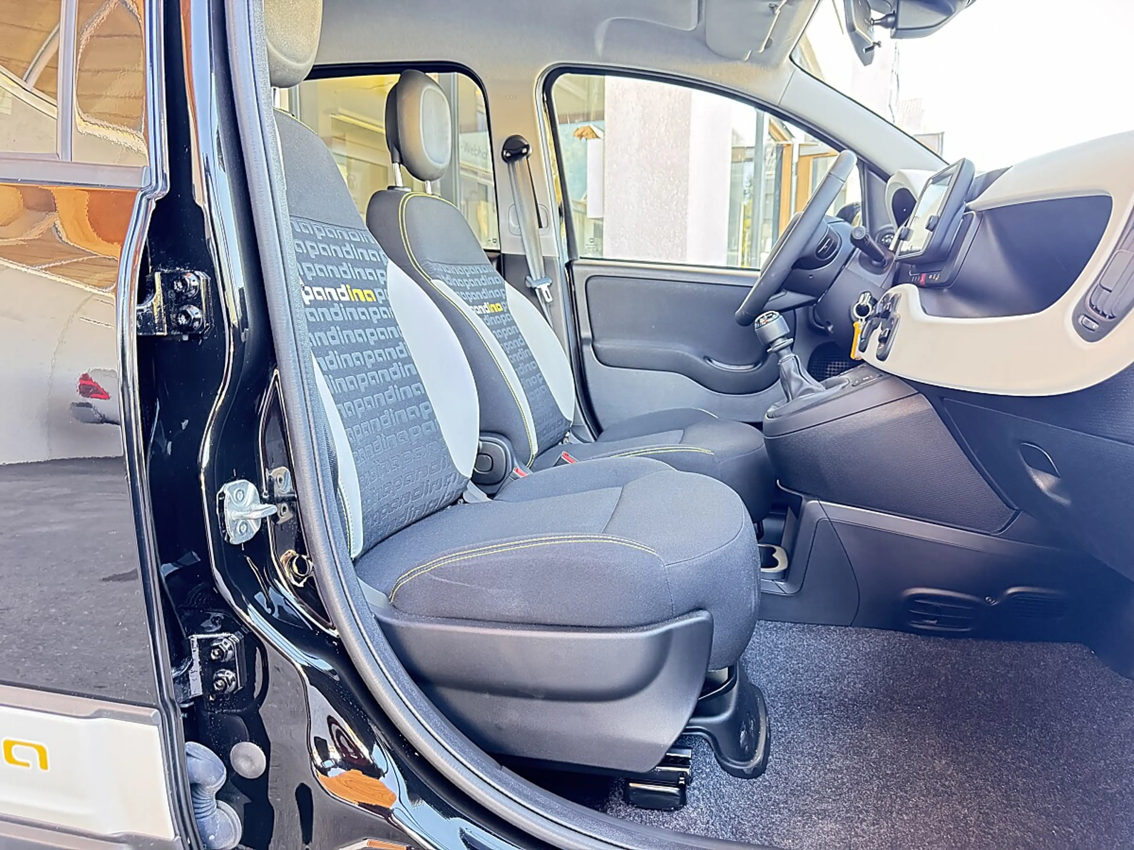 Fiat Pandina FireFly Hybrid 70 Cross — photo 11