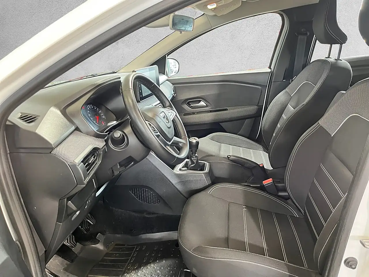 Dacia Jogger Comfort TCe 110 6