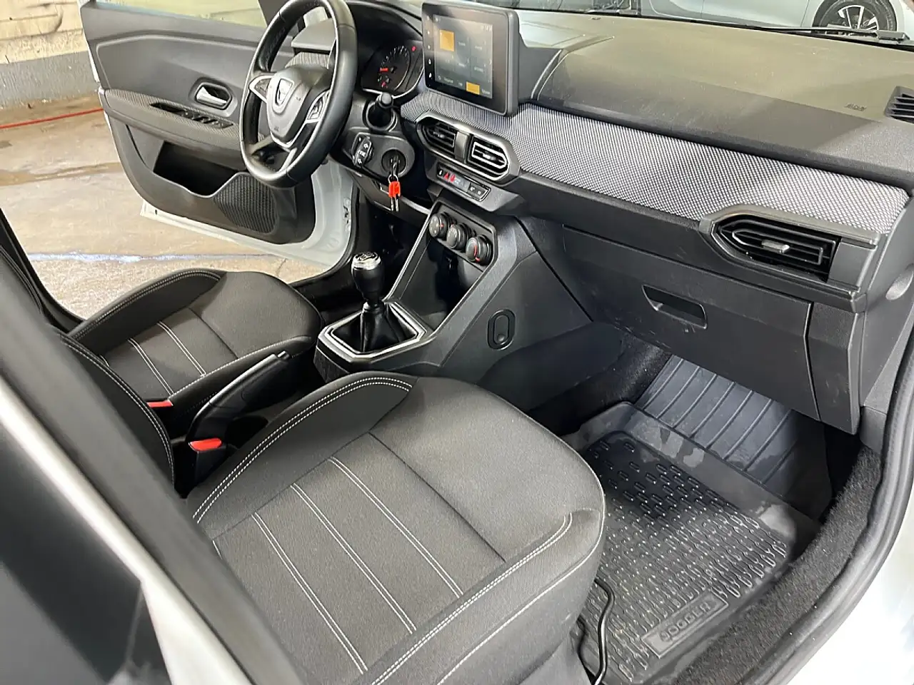 Dacia Jogger Comfort TCe 110 16