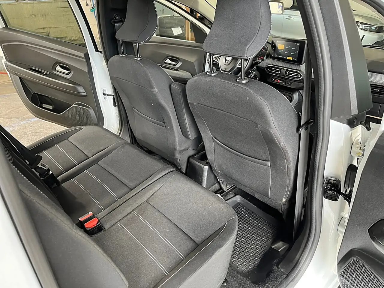 Dacia Jogger Comfort TCe 110 19