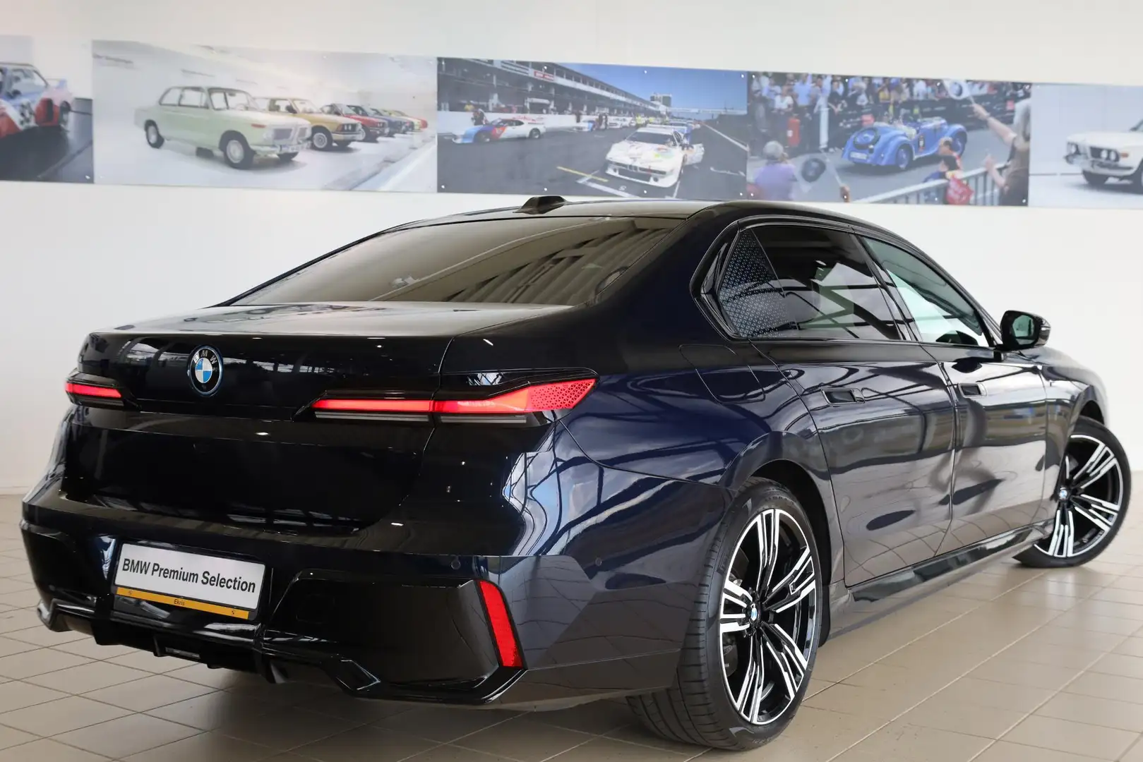 BMW i7 Sedan eDrive50 | M Sportpakket | Connoisseur Pack Noir - 2