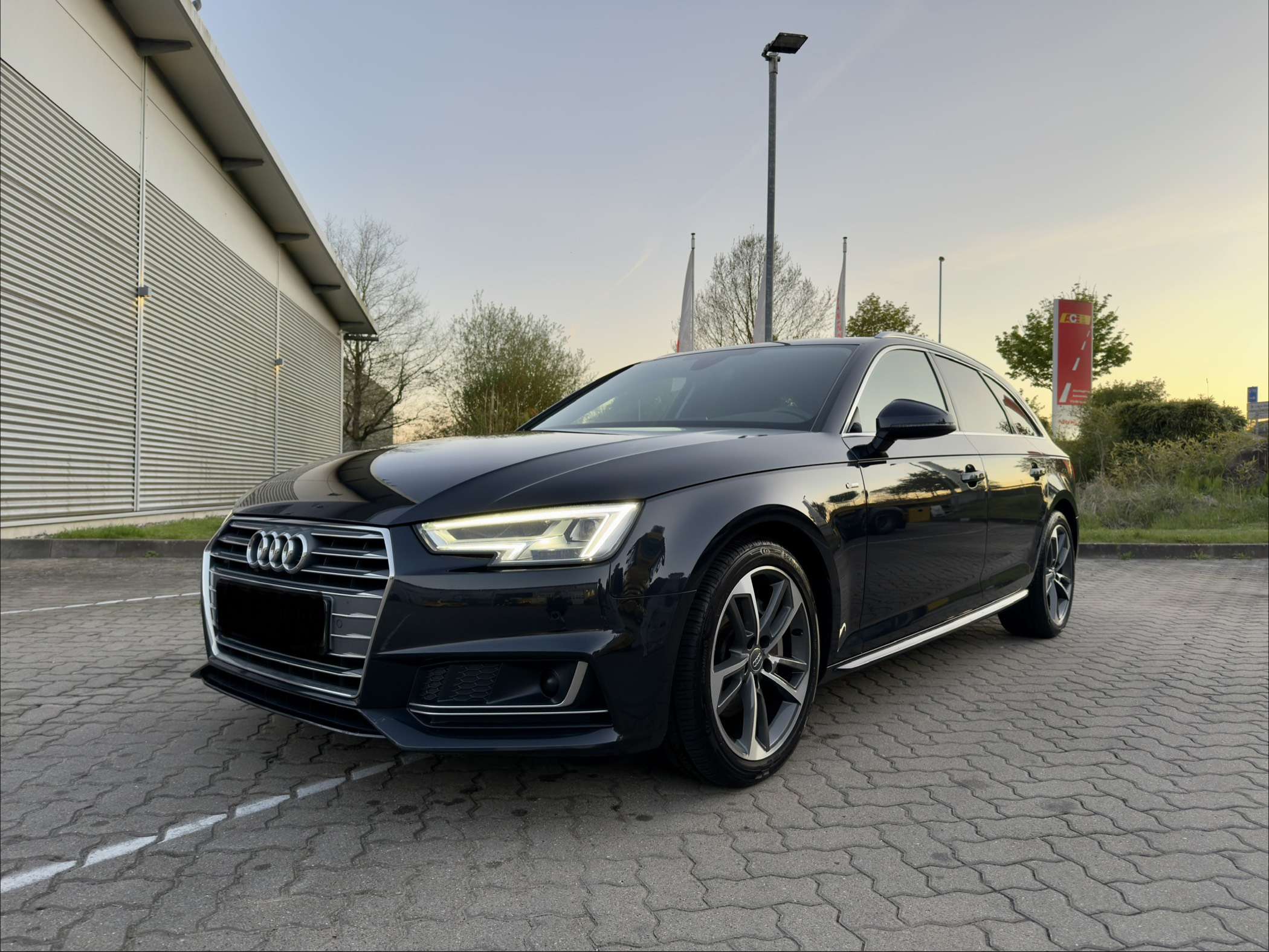 Audi A4
